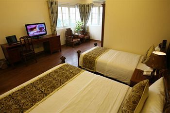 Phoenix Palace Khách sạn