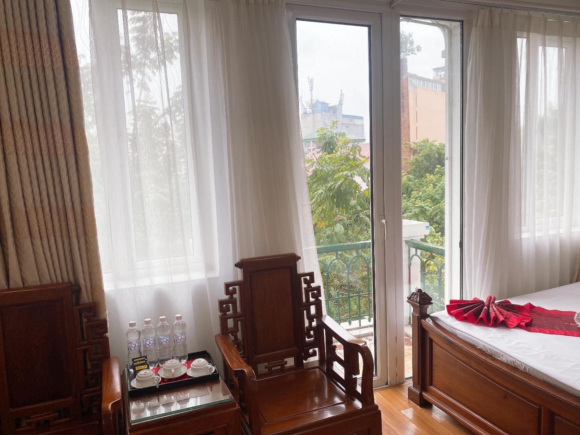 Phoenix Palace 3* Hà Nội