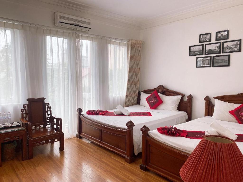 Phoenix Palace Khách sạn
