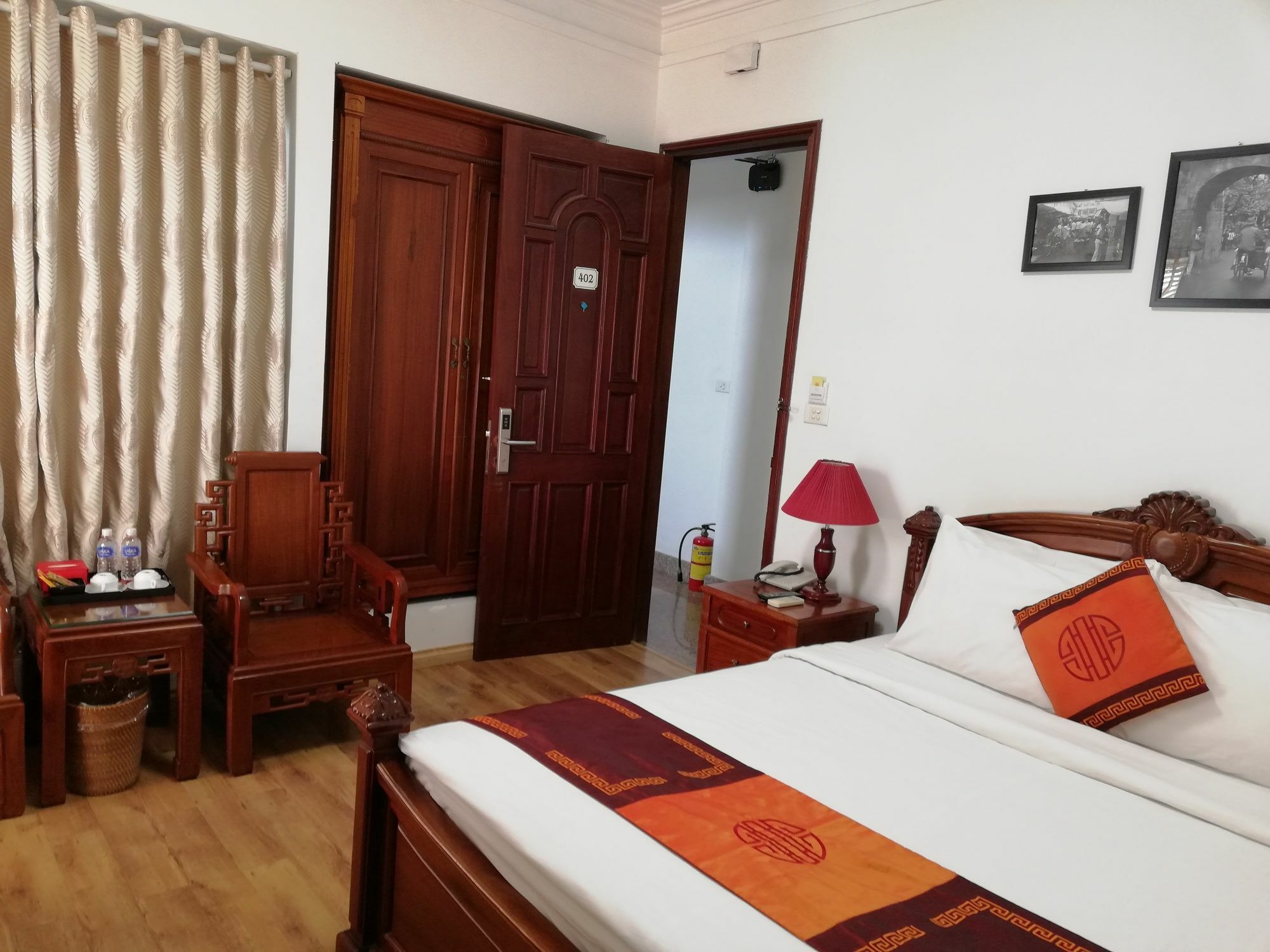 Phoenix Palace 3*